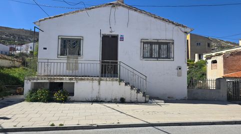 Foto 4 de Casa o xalet en venda a Calle Salvia, Baza, Granada