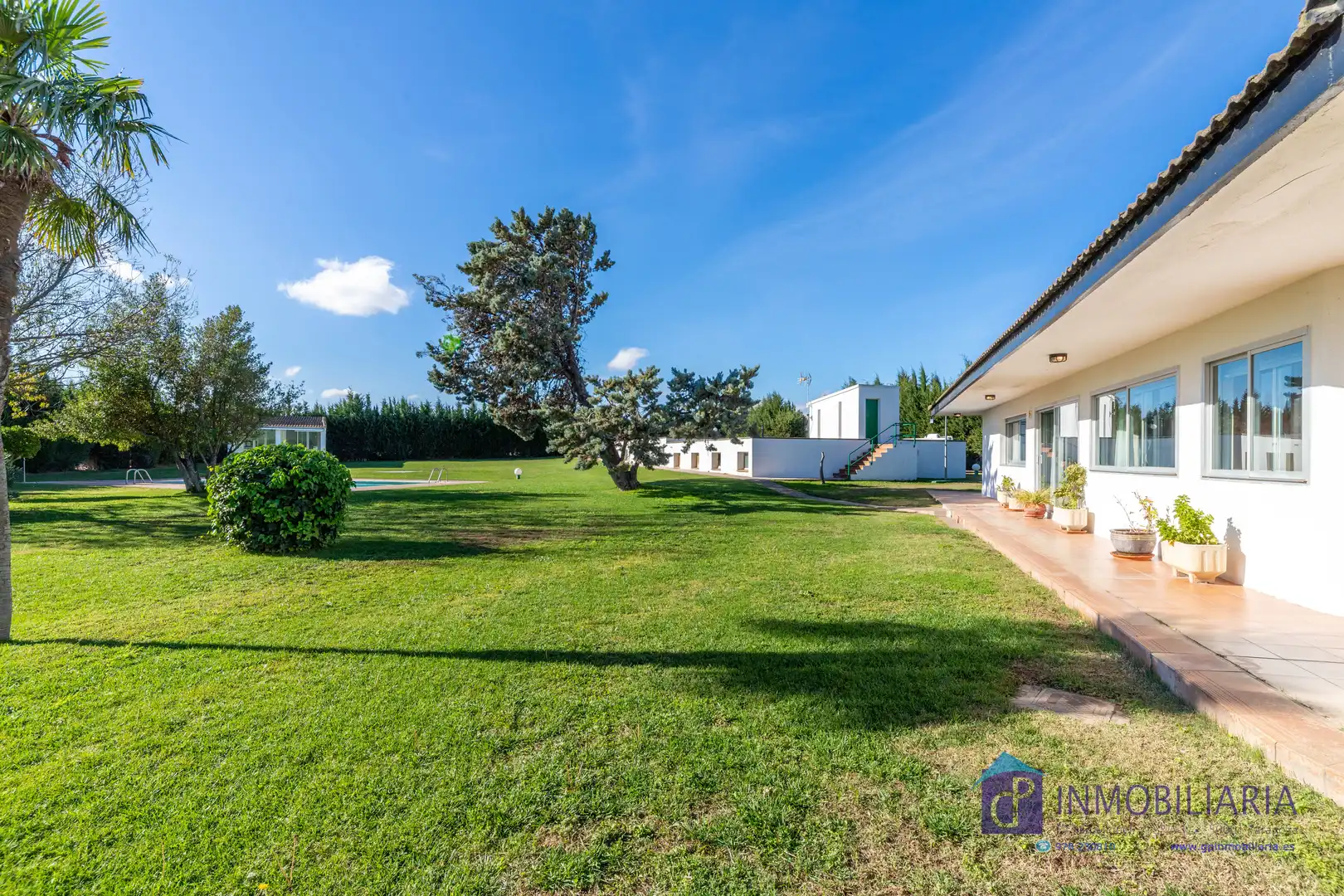 Vista exterior de Casa o chalet en venta en Zaragoza con Aire acondicionado, Calefacción y Jardín privado