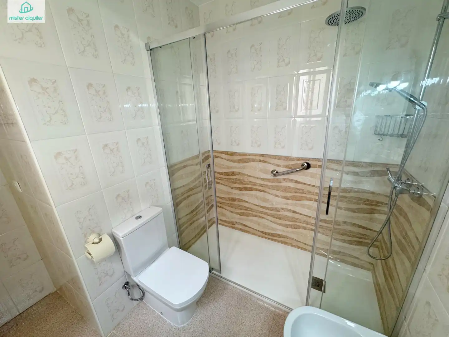 Bungalow con terrazza in affitto a Calle ALBAYNA 3, imagen 70