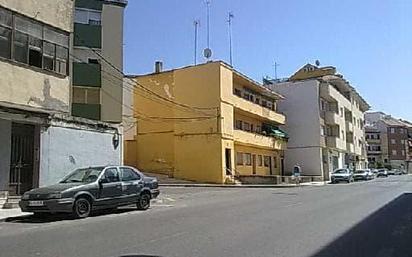 Exterior view of Flat for sale in Linares