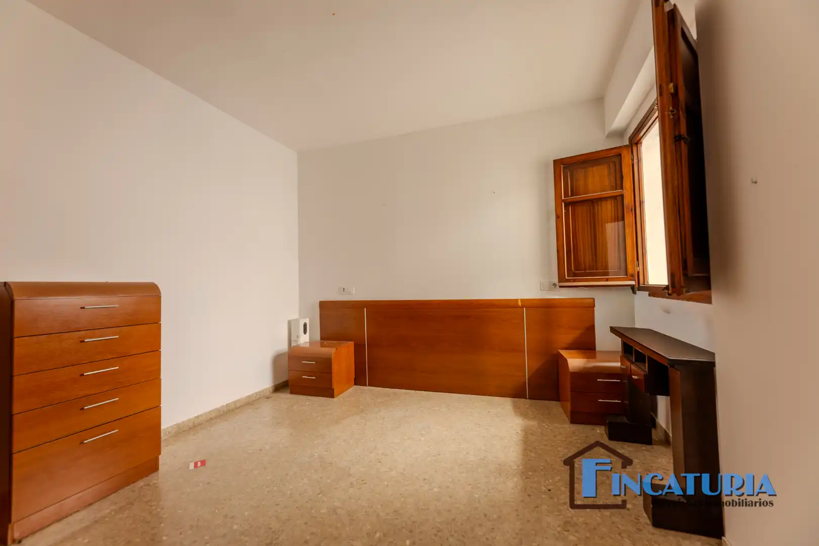 Habitación de Piso en venta en Riba-roja de Túria con Aire acondicionado, Trastero y Balcón