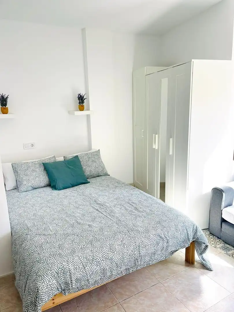 Habitación de Estudio de alquiler en Las Palmas de Gran Canaria con Amueblado