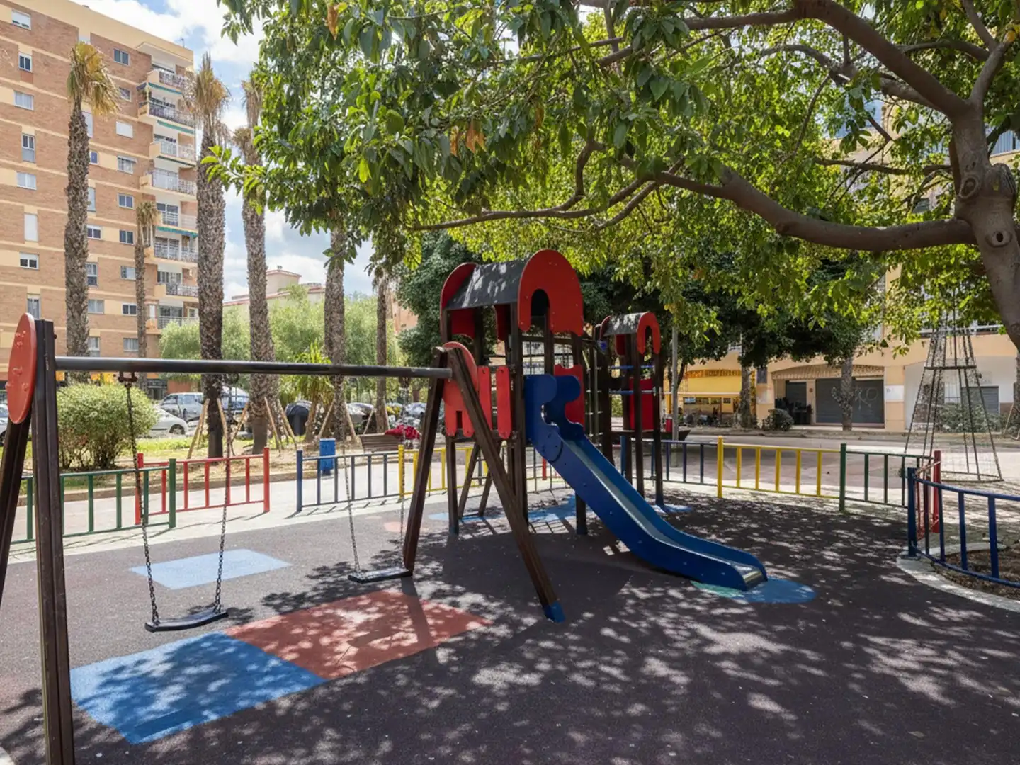 Vista exterior de Estudio en venta en Benalmádena con Terraza y Amueblado