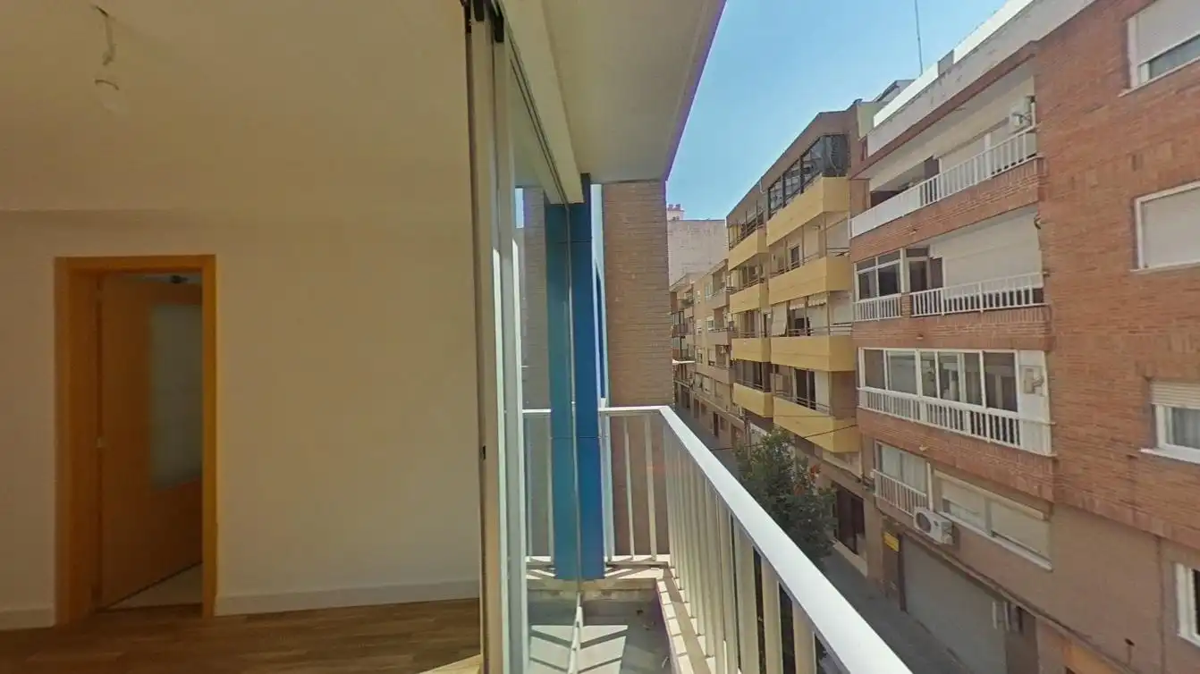 Flat for sale in C/ Enriqueta Ortega, Santo Domigo