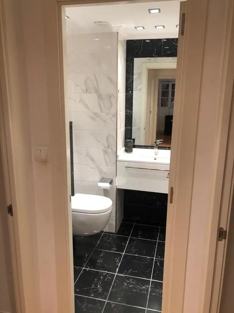 Badezimmer von Wohnung zur Miete in Donostia - San Sebastián  mit Heizung