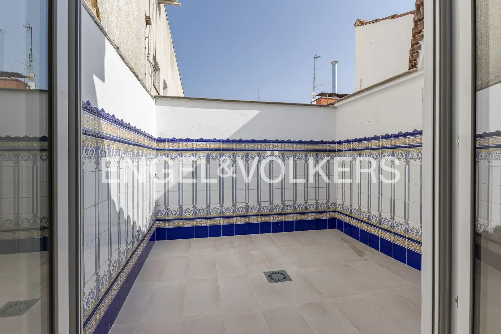 Terrace of Attic for rent in Madrid  with Heating and Terrace