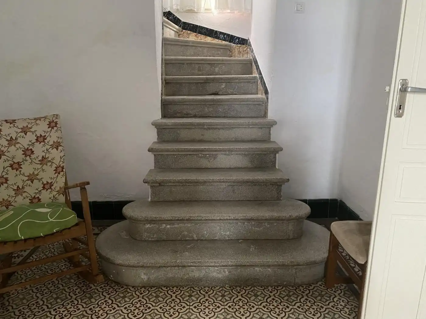Casa o xalet en venda en El Pedroso amb Terrassa, Traster i Balcó