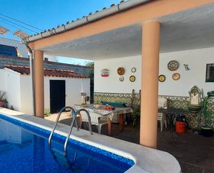 Swimming pool of House or chalet for sale in Dos Hermanas  with Air Conditioner, Heating and Private garden