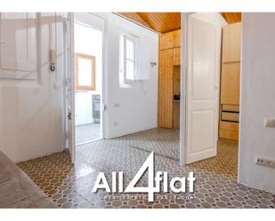 Kitchen of Flat to rent in L'Hospitalet de Llobregat  with Air Conditioner, Private garden and Furnished