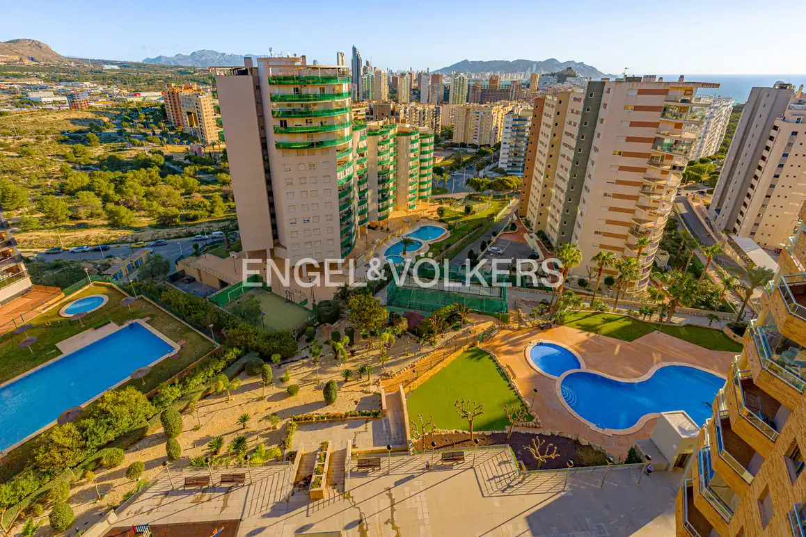 Vista exterior de Apartamento de alquiler en Villajoyosa / La Vila Joiosa con Aire acondicionado, Terraza y Trastero
