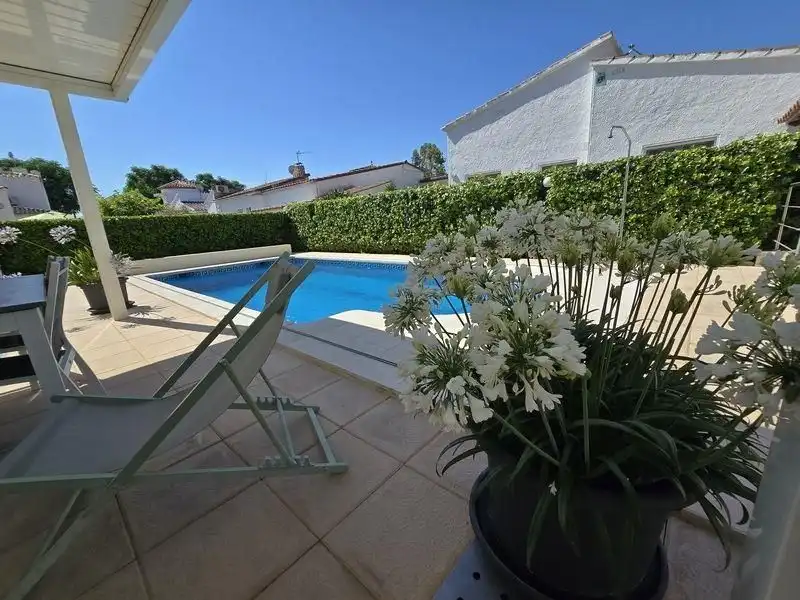 Villa avec piscine à vendre à Calle Montseny, imagen 22