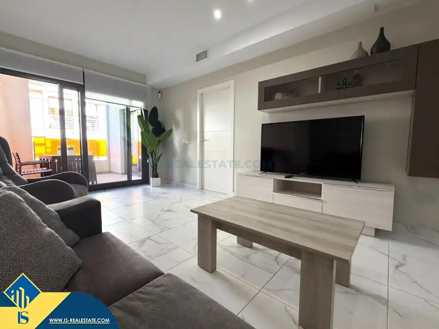 Piso con ascensor en venta en La Mata