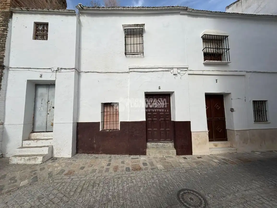 Vista exterior de Casa adosada en venda en Écija