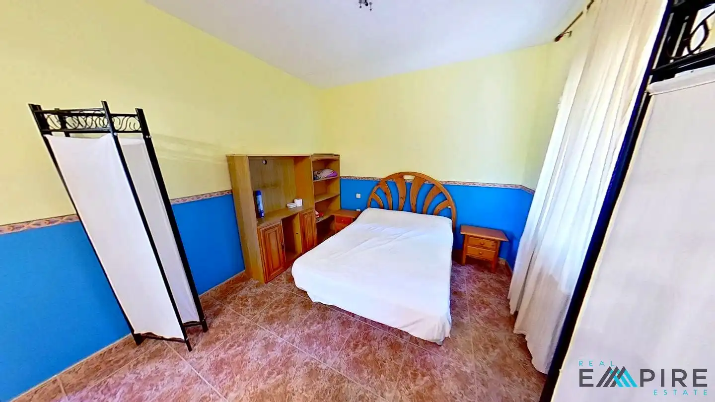 Habitación de Finca rústica en venta en Colmenar de Oreja con Calefacción, Jardín privado y Terraza