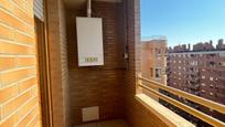 Balcony of Flat for sale in  Zaragoza Capital  with Heating, Parquet flooring and Terrace