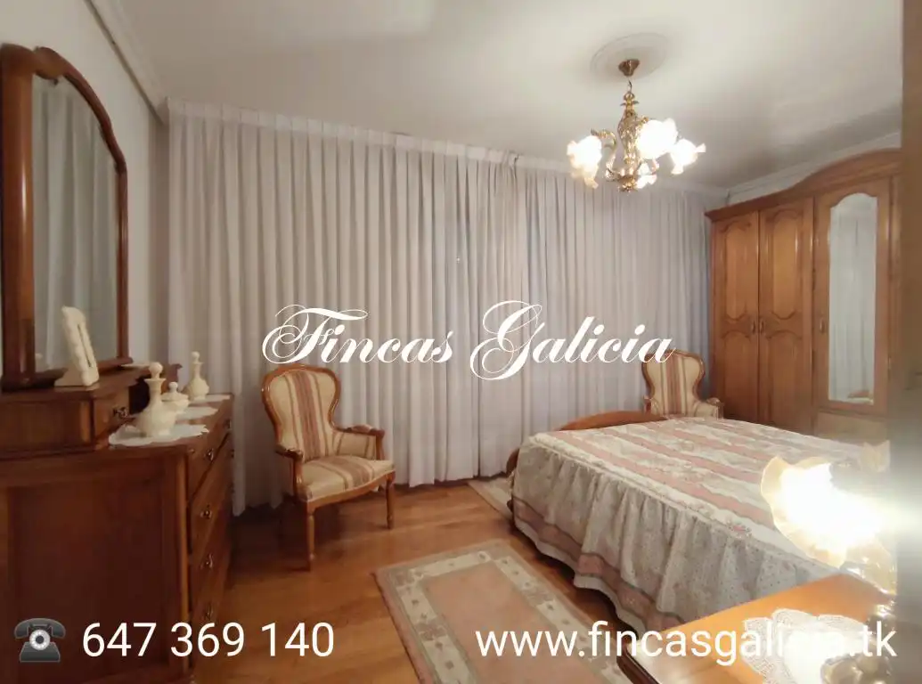 Habitación de Piso en venta en Verín con Amueblado y Balcón