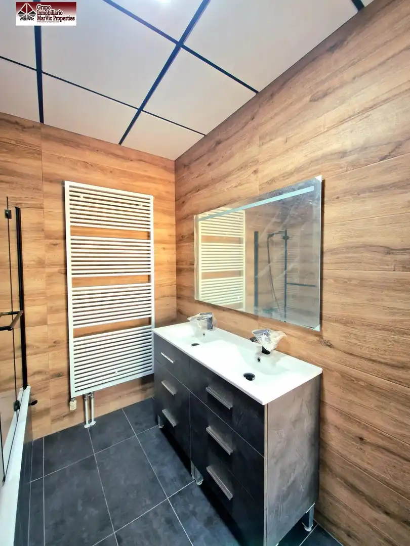 Baño de Casa o chalet en venta en La Nucia con Aire acondicionado, Calefacción y Jardín privado
