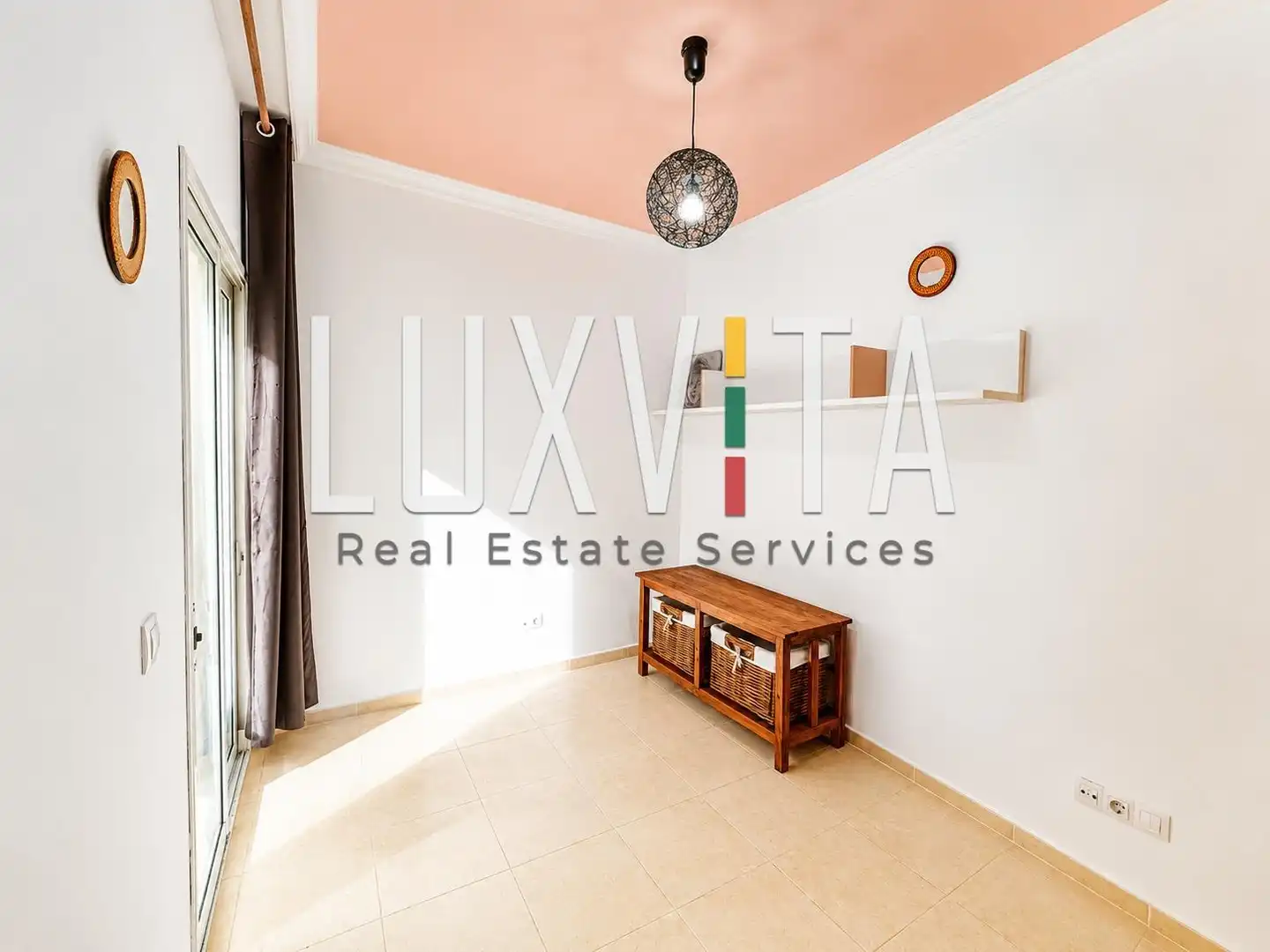 Sala de estar de Apartamento en venta en San Miguel de Abona con Jardín privado, Terraza y Amueblado