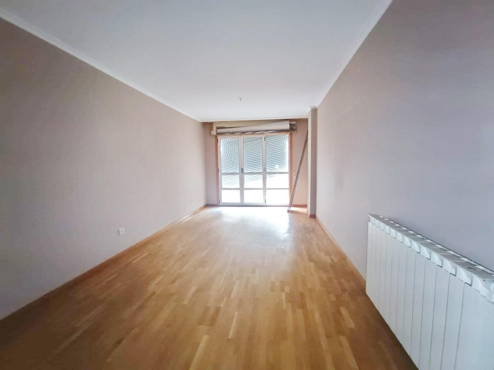 Habitación de Piso en venta en Poio con Calefacción y Trastero