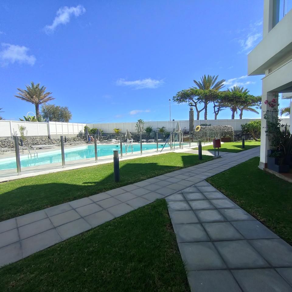 Swimming pool of Planta baja to rent in San Bartolomé de Tirajana  with Terrace, Furnished and Community pool