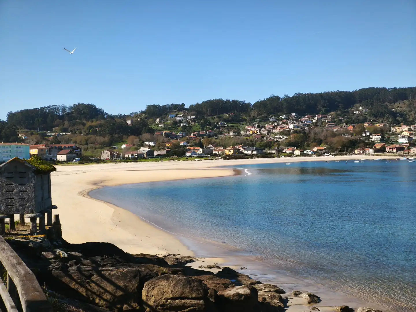 Exterior view of Flat for sale in Cangas   with Air Conditioner, Heating and Furnished