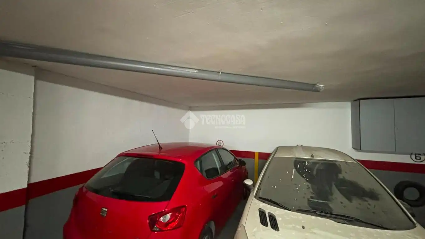 Aparcament de Garatge en venda en Jaén