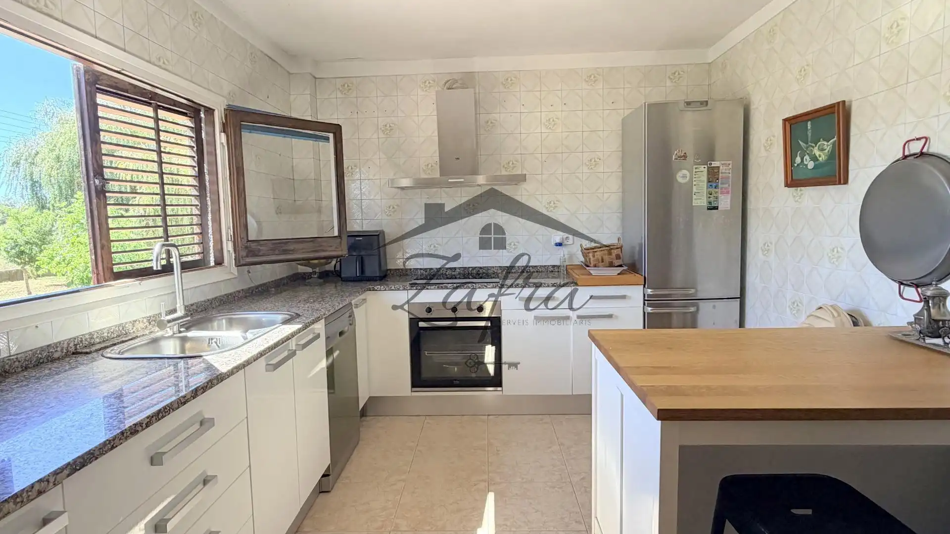Casa con jardín en venta en Carrer Carrer Canigó, imagen 16