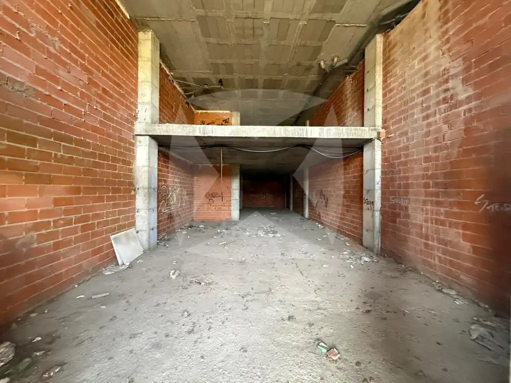 Local comercial en venda a Avenida Elvas, imagen 2