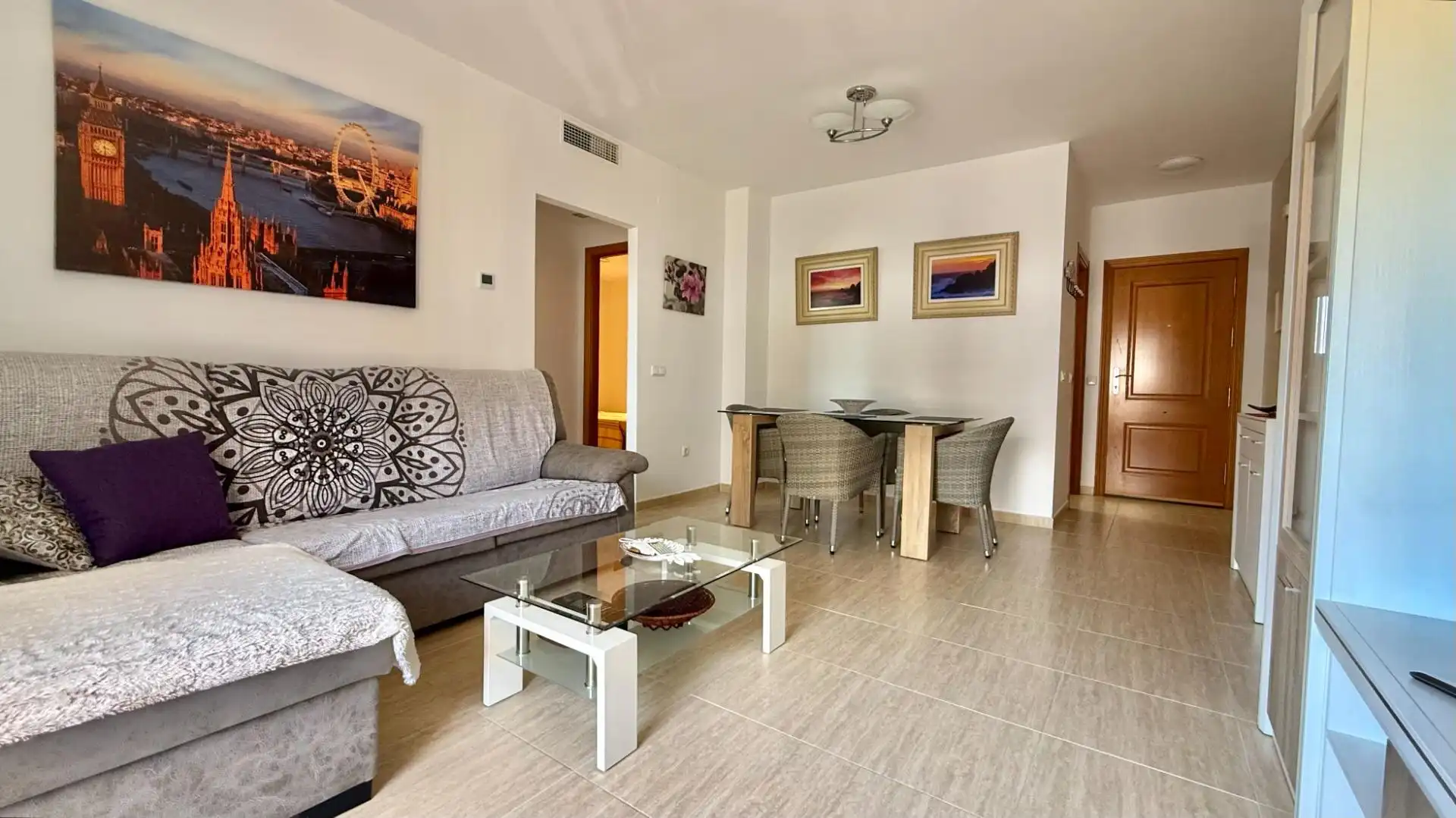 Wohnzimmer von Wohnung zum Verkauf in Mijas mit Klimaanlage, Terrasse und Möbliert