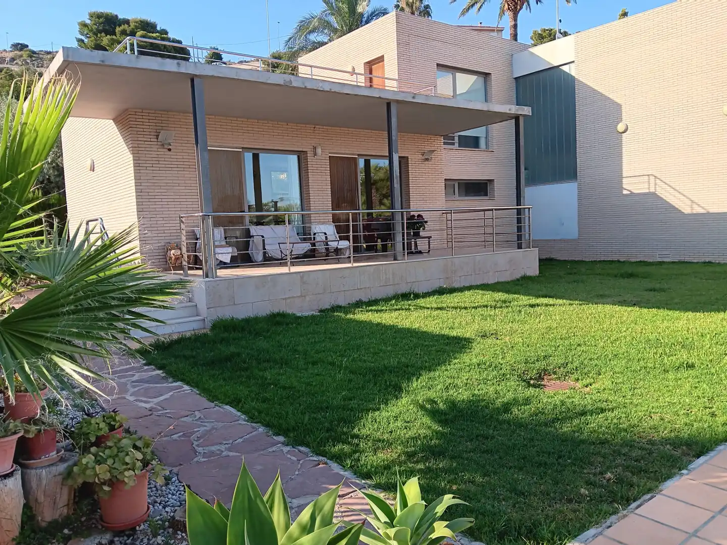 Terraza de Casa o chalet en venta en Castellón de la Plana / Castelló de la Plana con Calefacción, Jardín privado y Terraza