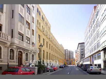 Vista exterior de Pis en venda en Valladolid Capital amb Calefacció, Parquet i Forn
