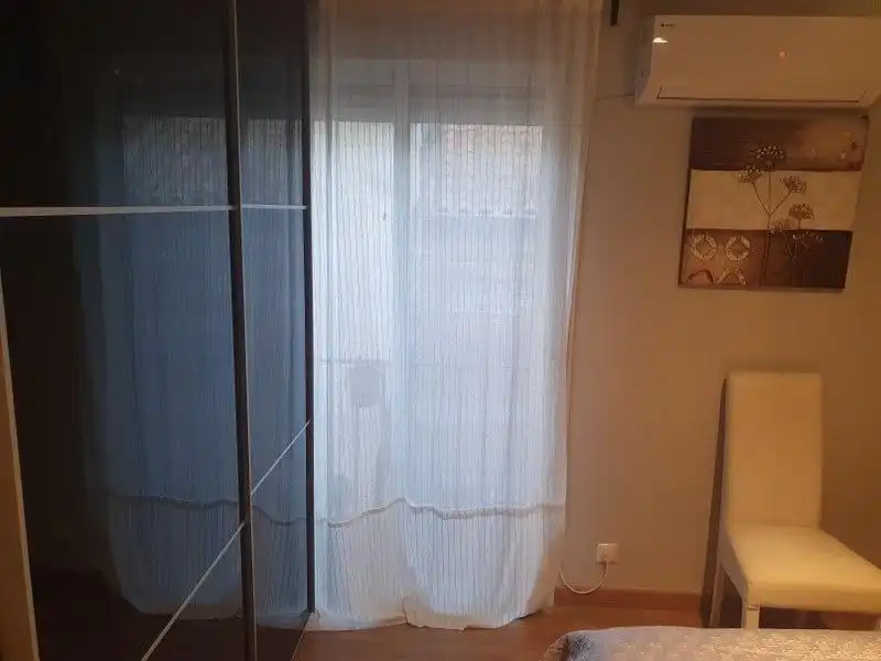 Habitación de Apartamento de alquiler en Sevilla