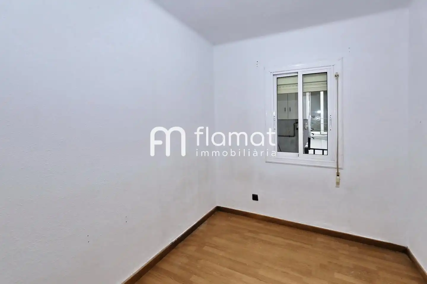 Habitación de Piso en venta en Santa Coloma de Gramenet con Aire acondicionado y Balcón