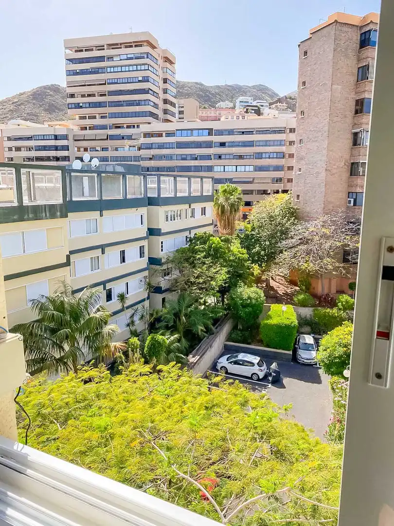 Piso en venta en Urbanización Anaga