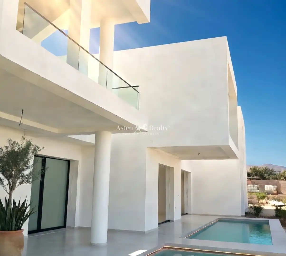Terraza de Local en venta en Adeje con Aire acondicionado, Amueblado y Internet