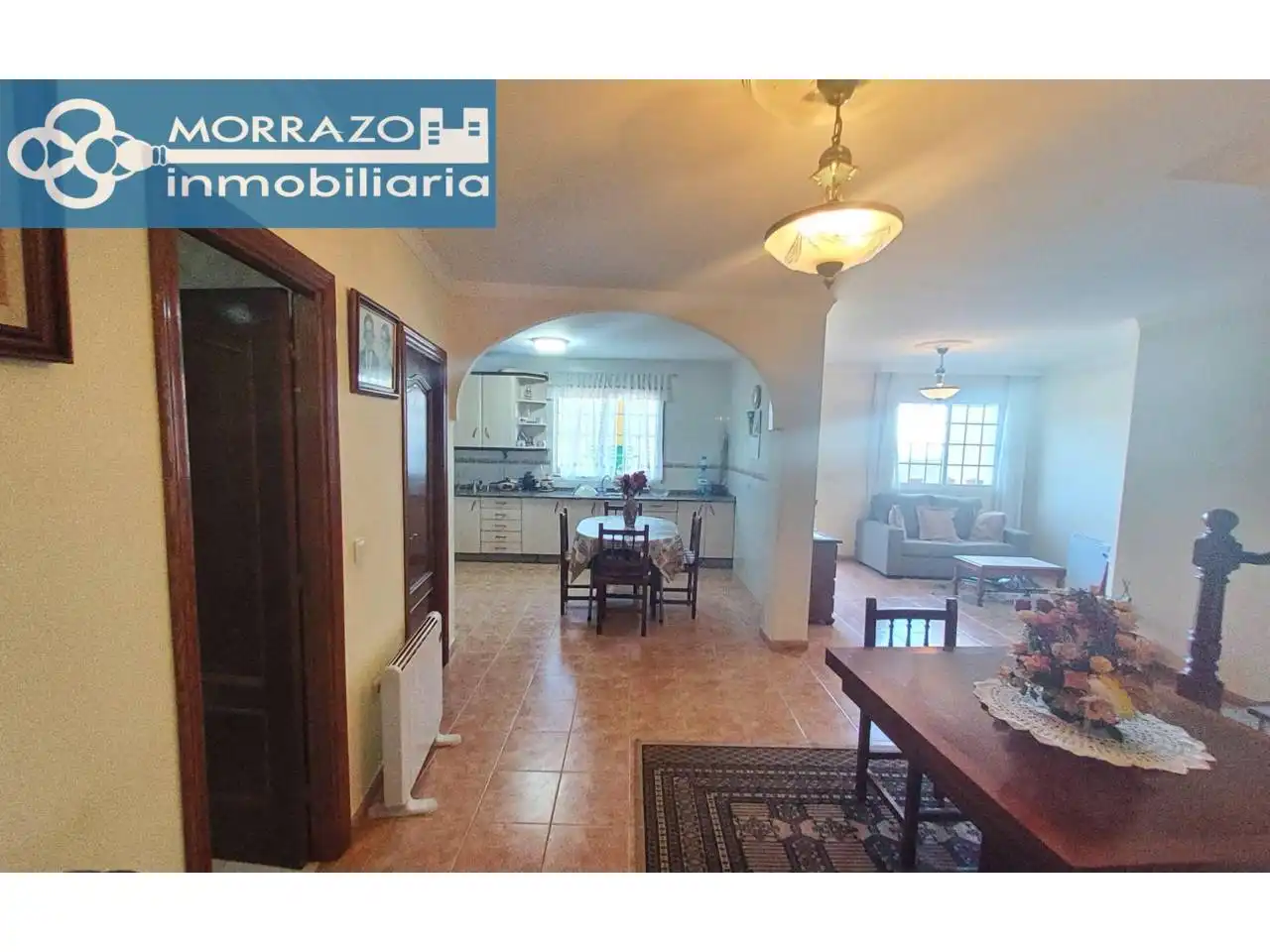 Vista exterior de Casa o xalet en venda en Bueu amb Calefacció, Parquet i Moblat
