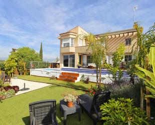 Jardí de Casa o xalet en venda en Amposta amb Aire condicionat, Terrassa i Piscina