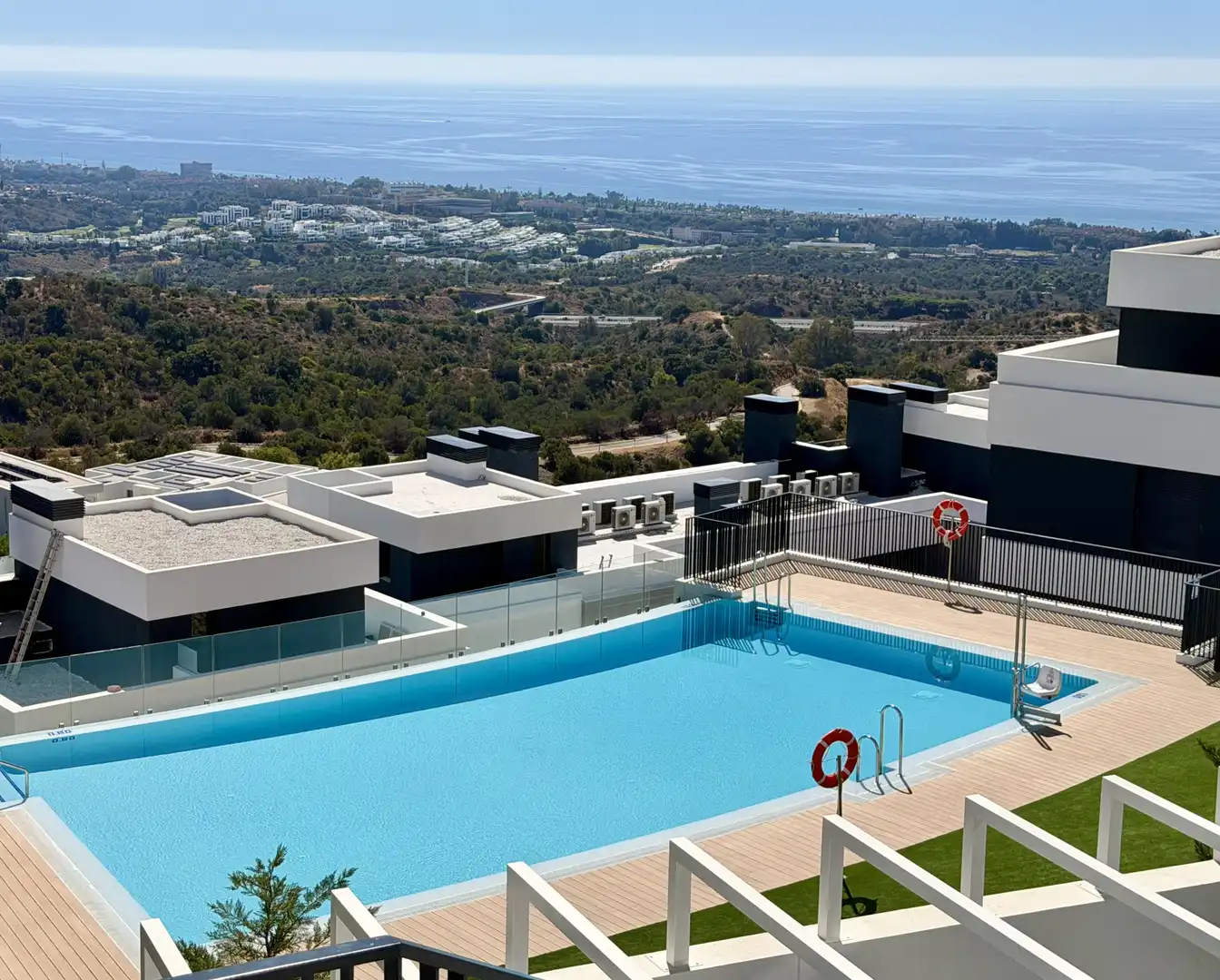 Apartament amb terrassa en venda a Marbella Centro, imagen 2