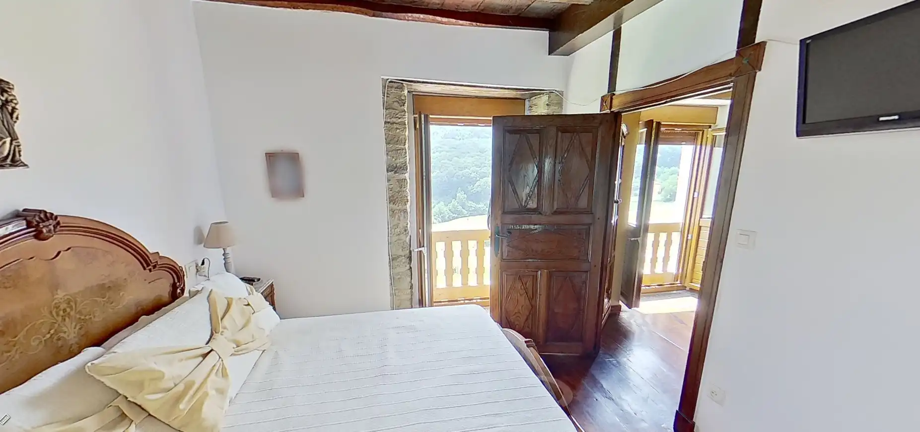 Habitación de Finca rústica en venta en Tineo con Jardín privado, Parquet y Terraza