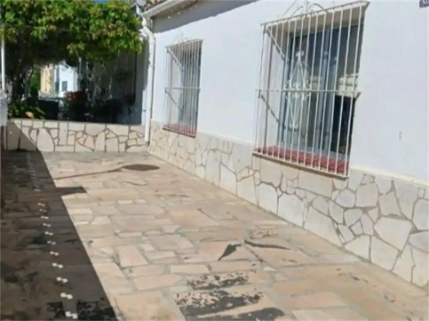 Vista exterior de Pis en venda en Móra d'Ebre