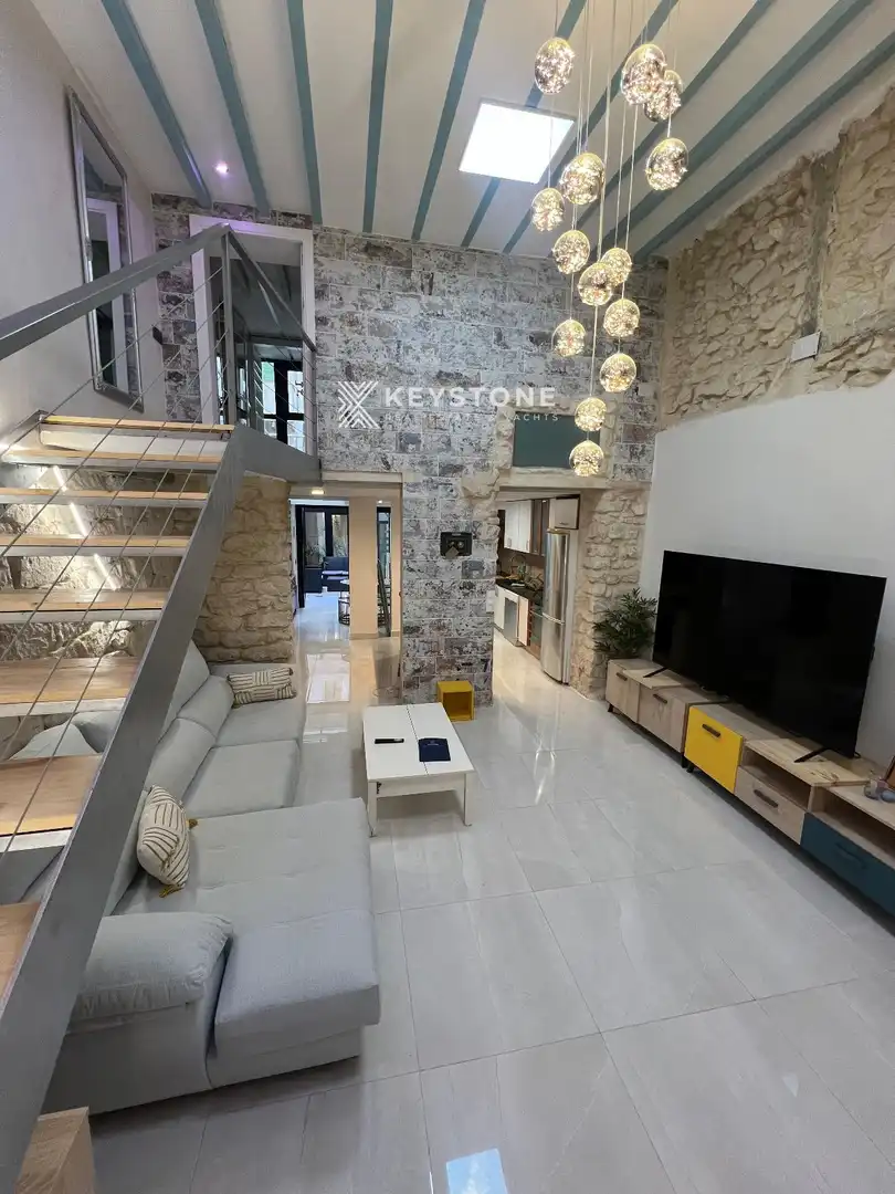 Flat for rent in Carrer Poeta Campos Vasallo, 46, Mercado, Mercado
