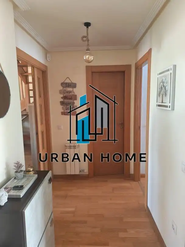 Vista exterior de Dúplex en venta en San Andrés del Rabanedo con Calefacción, Trastero y Balcón