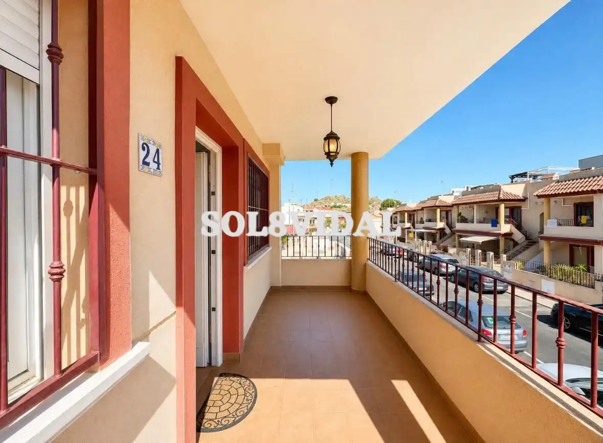 Bungalow with terrace for sale in Calle Calle Hermandad Auroros, imagen 4