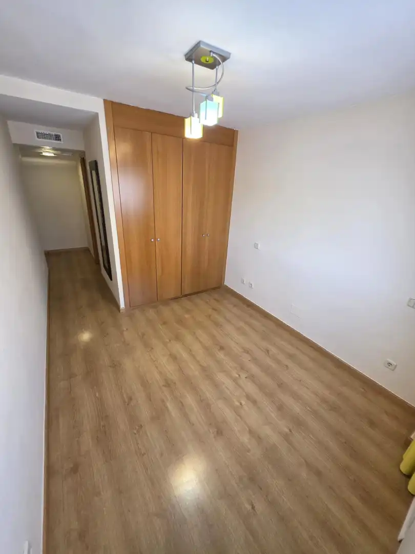 Habitación de Piso de alquiler en Valdemoro con Aire acondicionado y Calefacción