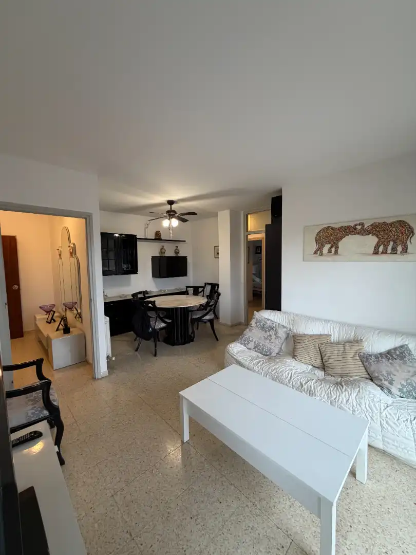 Piso con ascensor en venta en Avinguda Marignane, imagen 9