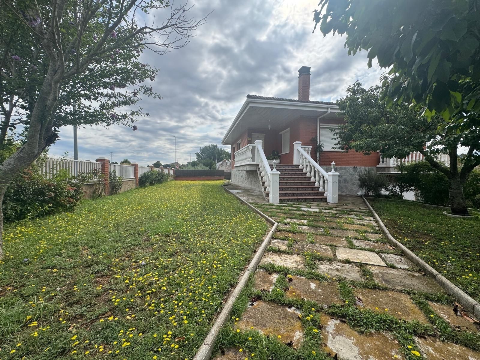 Vista exterior de Casa o xalet en venda en Fonollosa amb Calefacció, Jardí privat i Terrassa