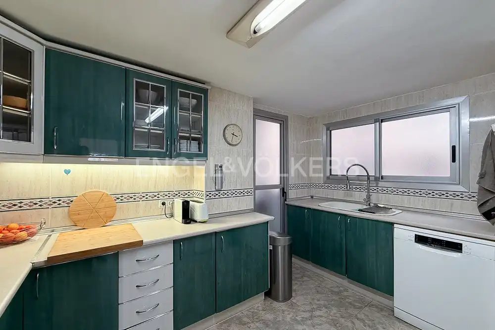 Cocina de Piso de alquiler en Valencia con Aire acondicionado, Calefacción y Parquet