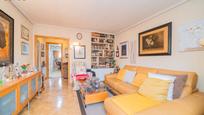Living room of Flat for sale in Pozuelo de Alarcón  with Heating, Terrace and Furnished