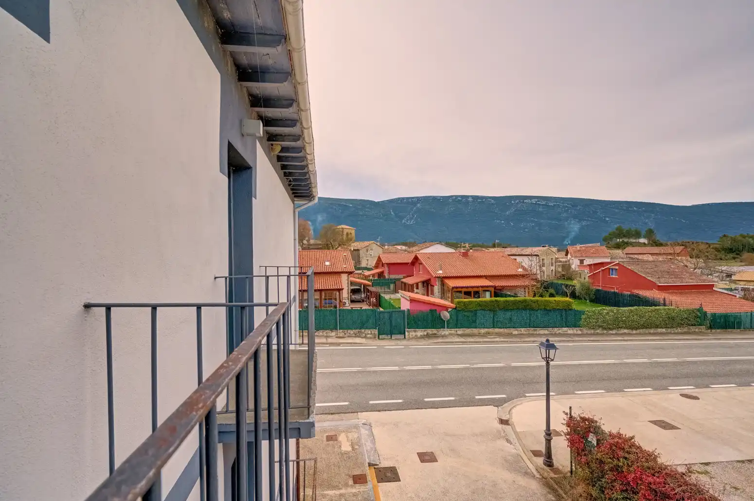 Vista exterior de Casa o xalet en venda en Romanzado / Erromantzatua amb Calefacció i Terrassa