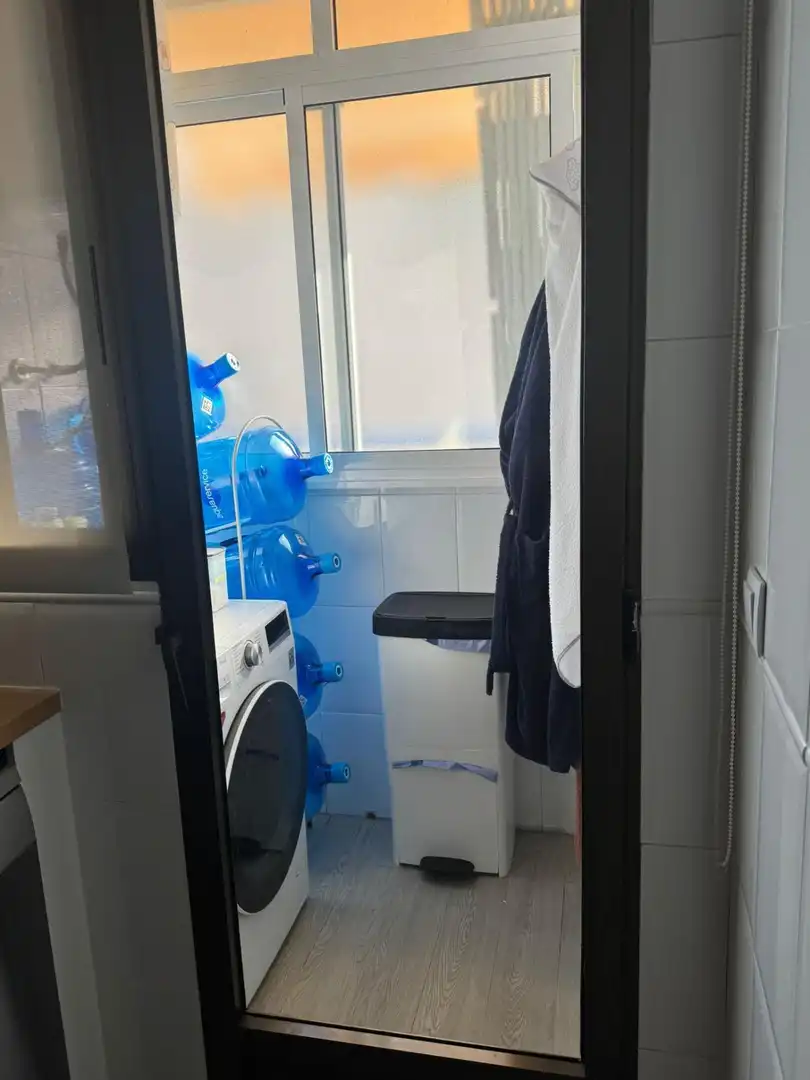 Bathroom of Apartments for sale in Valencia  with Air Conditioner and Heating